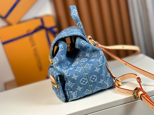 ルイヴィトンバッグ側面デザイン